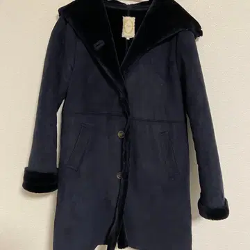 [ 새상품급 ] Khaju 카쥬 페이크 무스탕 후디드 코트 네이비