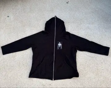 앤톤리신 지퍼 후드티