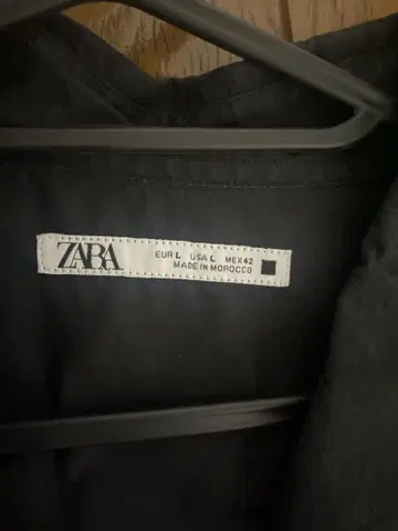 ZARA 블랙 긴팔 셔츠 L 사이즈 모로코 제조
