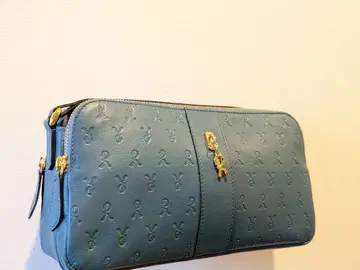 [ 미사용 새상품 ] 로베르타 디 카메리노 미누엣 숄더백