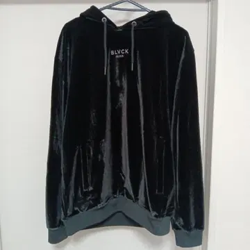 새상품급 BLVCK PARIS L 사이즈 벨벳 후드티