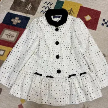 엠즈 그레이시 도트 리본 숏코트