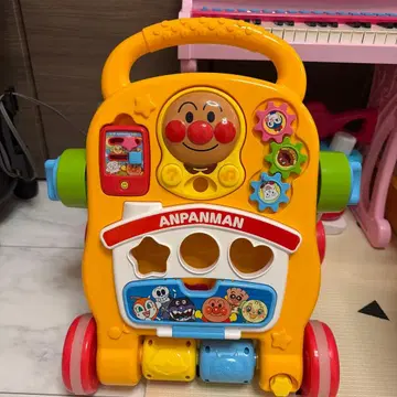 호빵맨 욕심쟁이 쑥쑥 워커