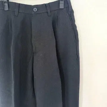 JUNRED 울라이크 슬랙스 블랙