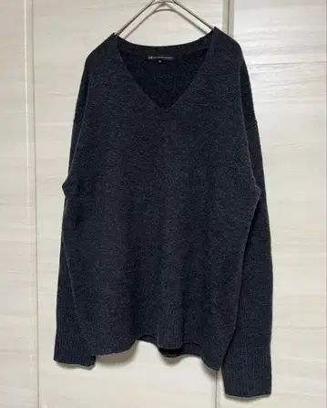 23구 니트 V넥 차콜 그레이 38 M