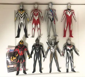 울트라맨 소프트 비닐 묶음 판매 이블 트리거 길아크 등