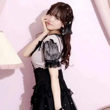 더블 리본 스트랩 티셔츠 노에미