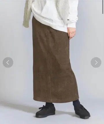 폴리에스테르 블렌드 코드라이크 타이트 스커트