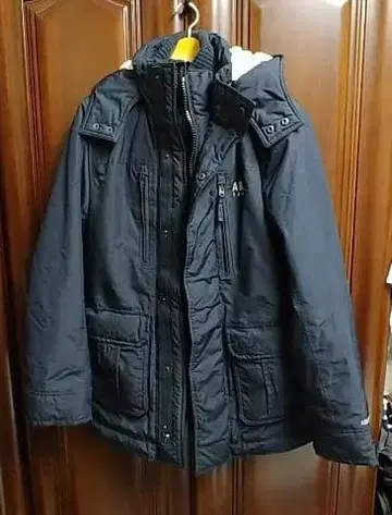 #아바크롬비앤피치 나일론 보아 코트 S