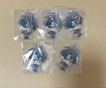 올랭피아소와레 아크링 키링 아오치 5개