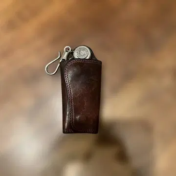 브라운 가죽 키케이스