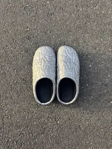 SUBU ORIGINALS OUTLINE 실버 24.0-25.5cm