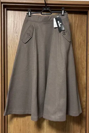 마리퀀트 A라인 플레어 스커트