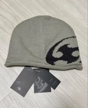 새상품 sansan gear 산산기어 비니 니트 모자 그레이