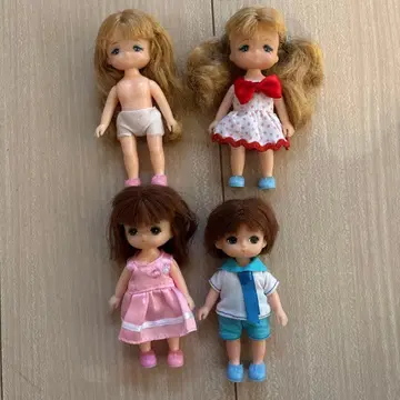 리카짱 인형 4체 세트