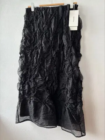 [ 택 포함 새상품 ] 미라 오웬 셔링 시어 스트레이트 스커트