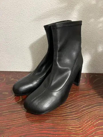 LOWRYSFARM 스트레치 힐 부츠