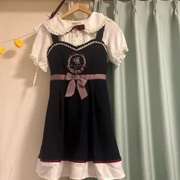 Amavel 네이비 프릴 옷깃 반팔 2세트