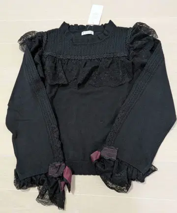 새상품 엑시즈팜 레이스 프릴 니트