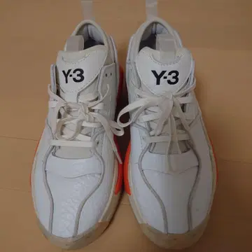 Y-3 화이트/오렌지 스니커즈