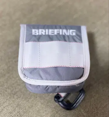 미사용! BRIEFING 골프헤드커버 센터 샤프트용 그레이