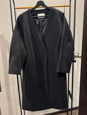 새상품급 나노 유니버스 V넥 노카라 코트 착용컷 있음 인기