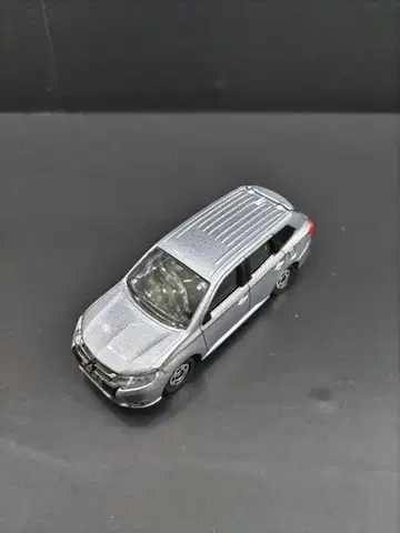 토미카 미쓰비시 아웃랜더 PHEV