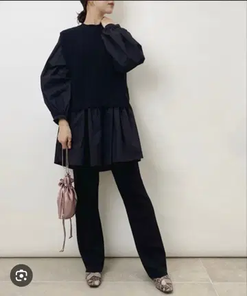 snidel 컷 플레어 팬츠 블랙