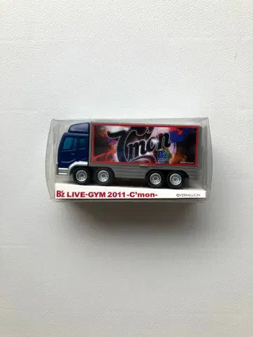 B'z 투어 트럭 C'mon 2011