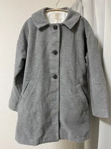 사만사 모스모스 에카 소포 코트