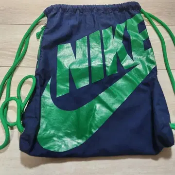 나이키 냅색 헬스장 백팩 네이비 그린