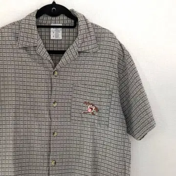 루니 툰즈 체크 셔츠 오픈 카라