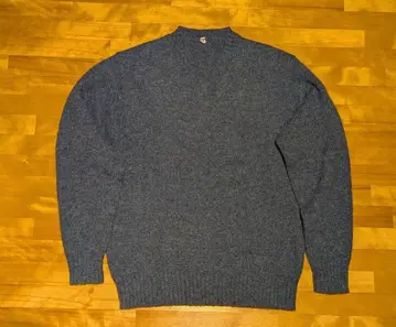 노브랜드 네이비 블루 M 사이즈 스웨터