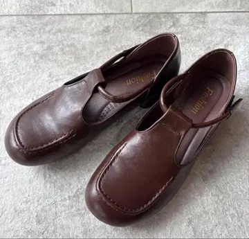 Emiwalk 라운드토 펌프스 브라운 24.5