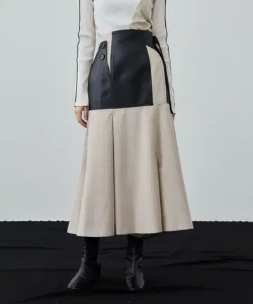 UNITED TOKYO 비사이드 머메이드 스커트