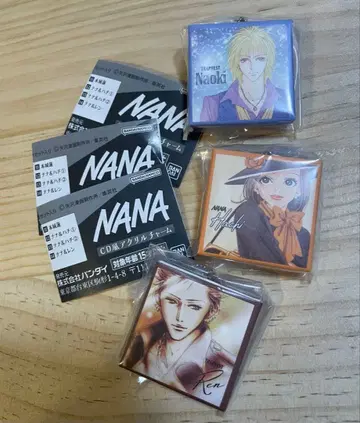 NANA CD풍 아크릴 참 가챠가챠 캡슐 토이
