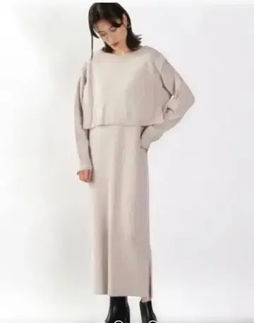 LOWRYSFARM 베이지 그레이 셋업 긴팔 상의 슬립 드레스