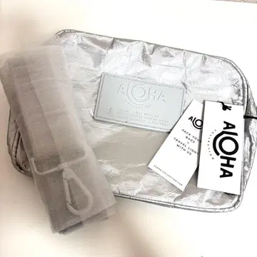 ALOHA Collection 실버 파우치