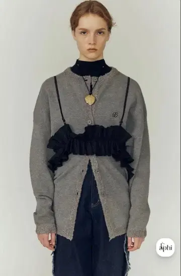 Eaphi FRONT BOUCLE KNIT CARDIGAN [ 한정판 ]