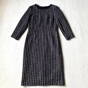 미사용 샘플 쿠 드 샹스 라메 트위드 원피스