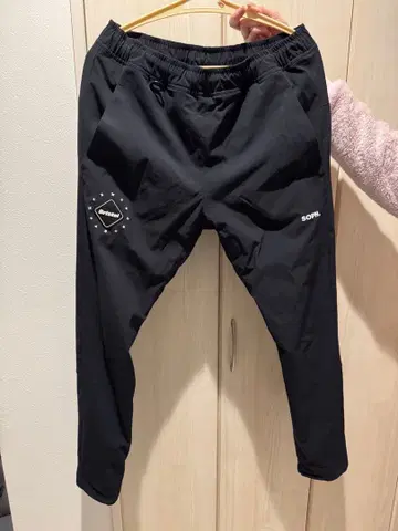 블랙 조거 팬츠 SOPH.