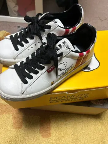 Patrick peanuts 스니커즈