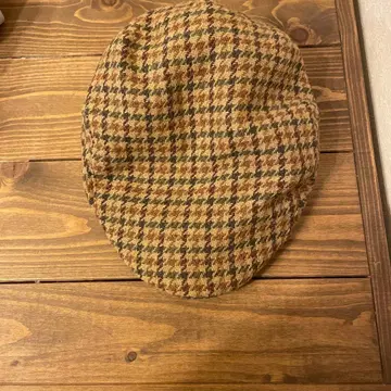 체크 무늬 헌팅 모자 (브라운)