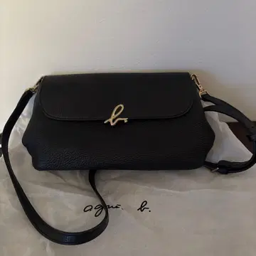 에네스베 숄더백