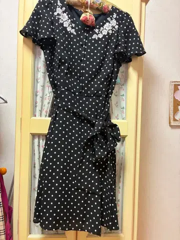 laissepasse 물방울 패턴 반팔 원피스