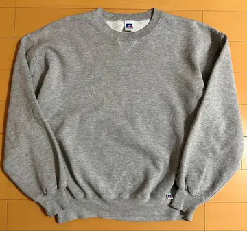 RUSSELL ATHLETIC 러셀 그레이 맨투맨