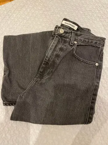 MACPHEE 블랙 스트레이트 데님