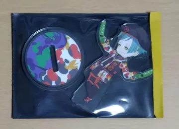 트위스테 미니 아크릴 스탠드 플로이드