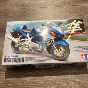 SUZUKI GSX1300R 하야부사 프라모델