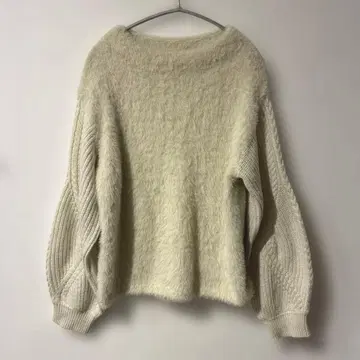 개럴개런트 이소재 믹스 샤기 니트 케이블 니트 아이보리